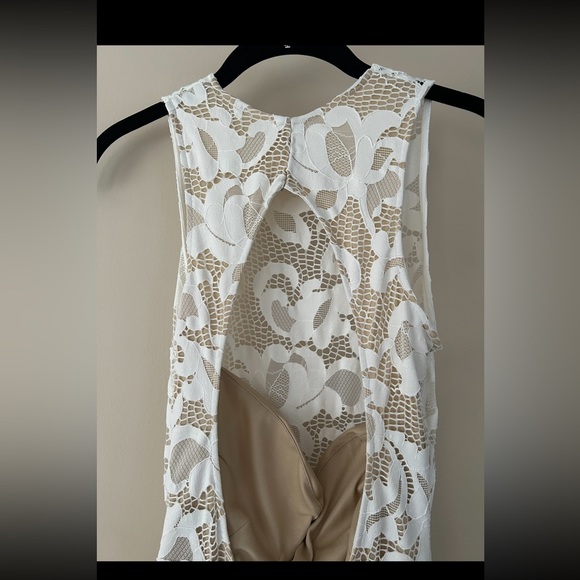 Sheer Embroidered White Gown, Issue New York, Size Small - Picture 9 of 11